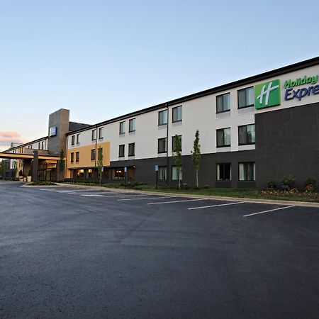 Holiday Inn Express Brentwood-South Cool Springs By Ihg Exterior photo